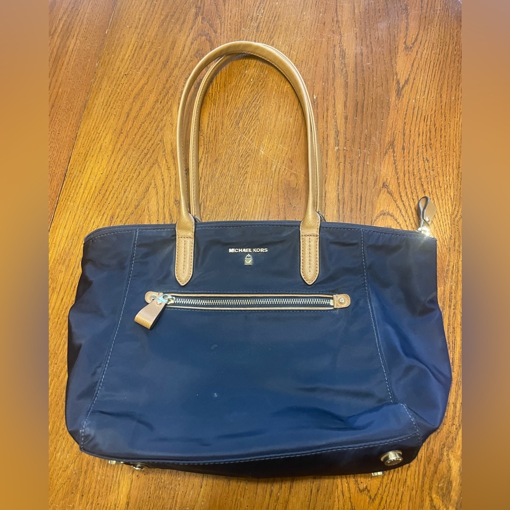 SOLD Michael Kors Kelsey Nylon Navy Blue Medium Zip Tote